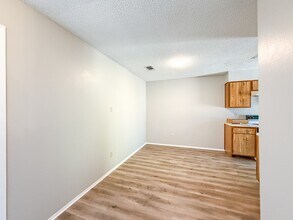607 Frostwood Dr in New Braunfels, TX - Building Photo - Building Photo