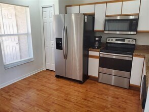 1411 Sedgwick Dr in Zephyrhills, FL - Building Photo - Building Photo