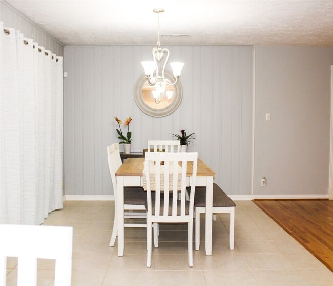 property at 8910 Greiner Dr