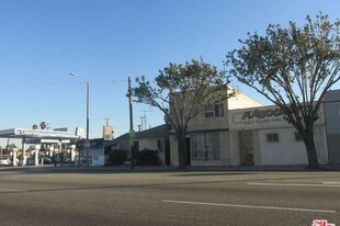 1412 W Florence Ave in Los Angeles, CA - Building Photo