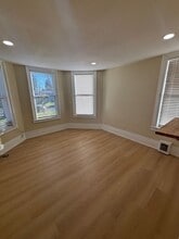 307 SE Cowls St in McMinnville, OR - Building Photo - Building Photo