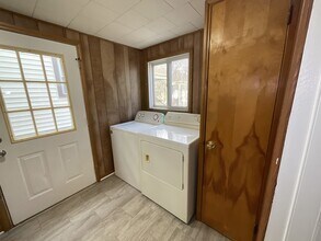 21 S Washington St in Shippensburg, PA - Foto de edificio - Building Photo