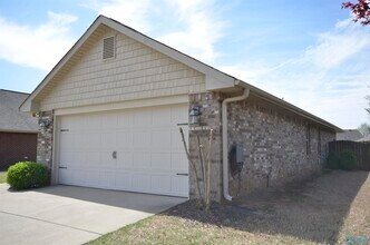 702 Willow Shoals Dr SW in Madison, AL - Building Photo - Building Photo