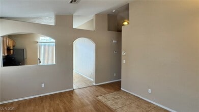 3838 Sorrowing Sparrow Ct in North Las Vegas, NV - Building Photo - Building Photo