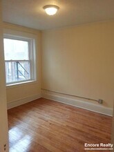 1615 Commonwealth Ave, Unit 14 in Boston, MA - Building Photo - Building Photo