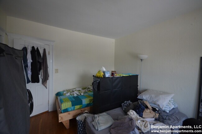 1111 Boylston St, Unit 37 in Boston, MA - Building Photo - Building Photo