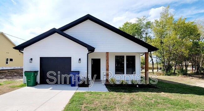 property at 3304 Gordon St