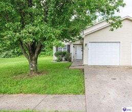 103 Keith Ct in Radcliff, KY - Building Photo - Building Photo