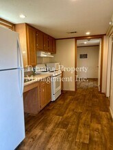 11885 Craig Ave in Red Bluff, CA - Building Photo - Building Photo