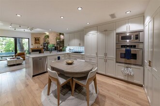 4030 Buena Vista St in Dallas, TX - Building Photo - Building Photo