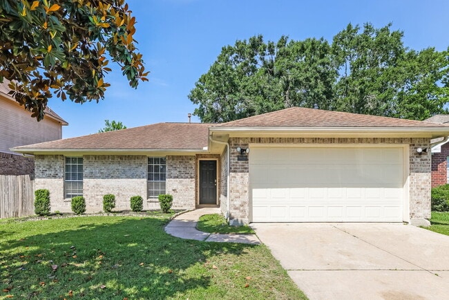 property at 3030 Hummingbird Ln