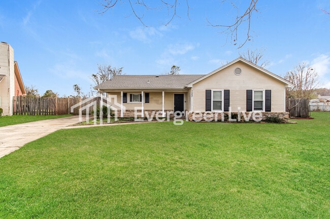 property at 7082 Lakeview Dr