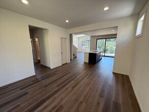 406 W 6th St in Cle Elum, WA - Building Photo - Building Photo