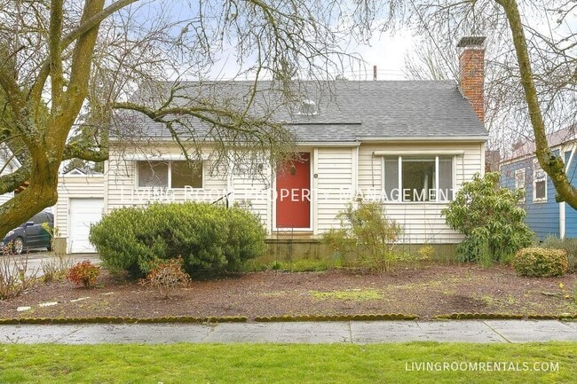 property at 7034 N Wilbur Ave