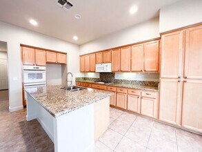 1808 Spokane Rd in West Sacramento, CA - Building Photo - Building Photo