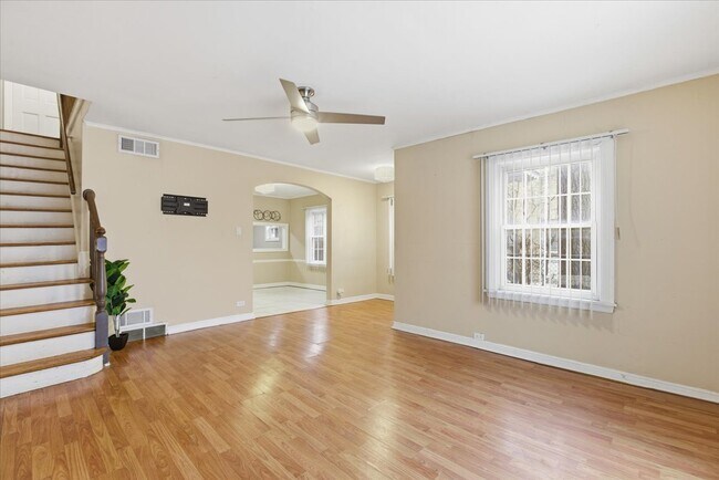 6415 Drake Ave in Lincolnwood, IL - Building Photo - Building Photo