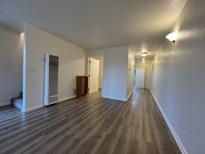 1598 Railroad Dr in Mckinleyville, CA - Building Photo - Building Photo