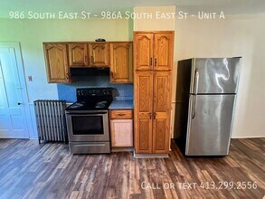986 S East St in Amherst, MA - Building Photo - Building Photo