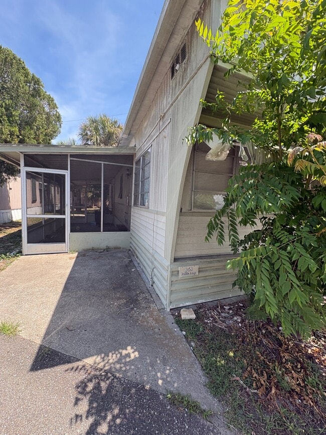 property at 920 Boardwalk Ln