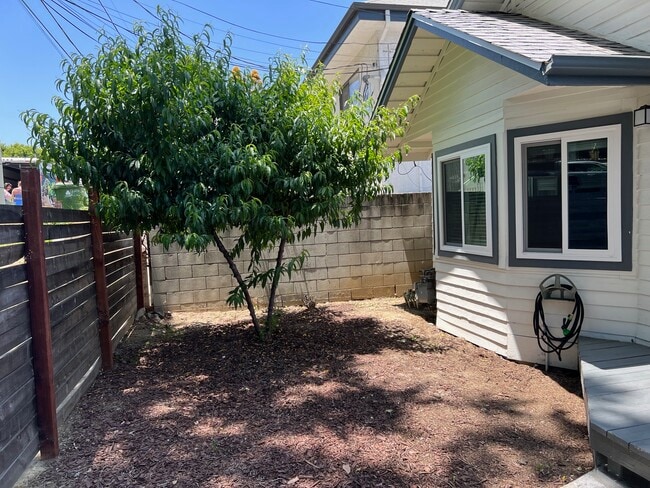 property at 1729 Kent St