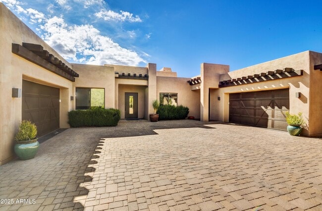 property at 9671 E Horizon Dr