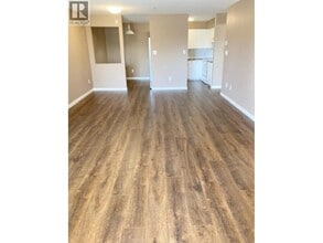 22351 St Anne Ave in Maple Ridge, BC - Building Photo - Building Photo