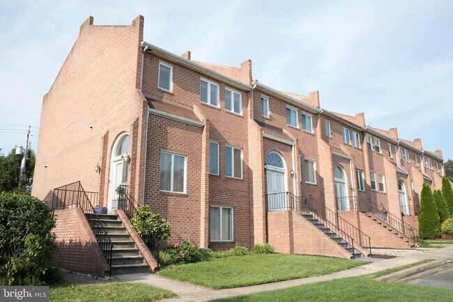 property at 12 Greengable Garth