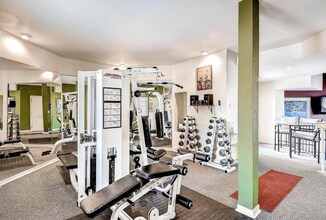 4760 S Wadsworth Blvd in Littleton, CO - Building Photo - Building Photo
