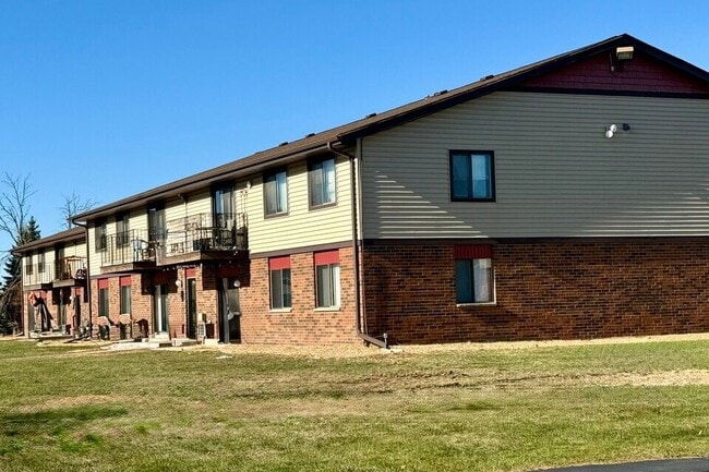 Hometown Harbor Apartments