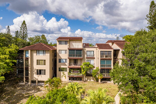 The Falls of Inverrary Apartments