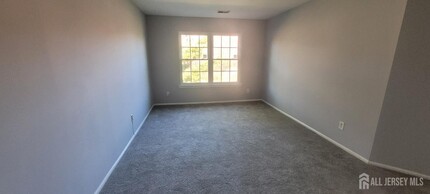 1616 Pebble Pl in Parlin, NJ - Building Photo - Building Photo