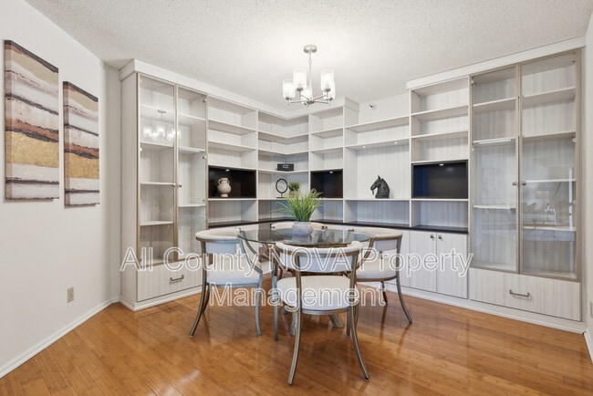 1600 Fairfax Dr in Arlington, VA - Building Photo - Building Photo