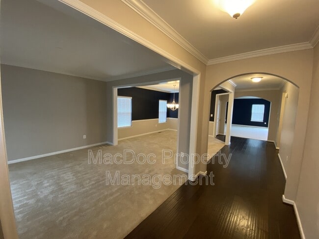 6056 Greenspring Road in Fredericksburg, VA - Building Photo - Building Photo