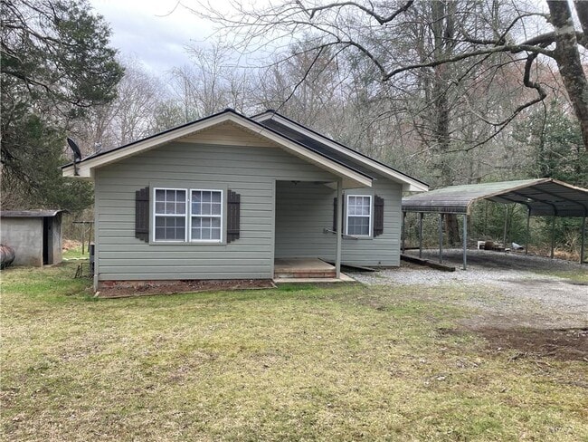 412 Rabun Rd in Sautee Nacoochee, GA - Building Photo - Building Photo