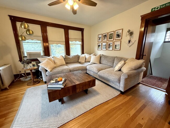 151 Lexington St in Watertown, MA - Building Photo - Building Photo