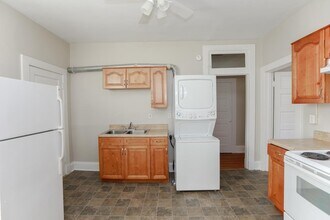 1439 Moultrie Ave, Unit 3 in Norfolk, VA - Building Photo - Building Photo