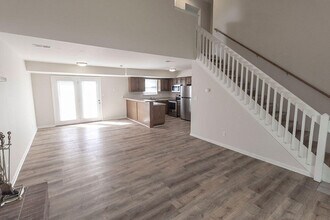 1901 Mirtle Grove Ct in Columbia, MO - Building Photo - Building Photo