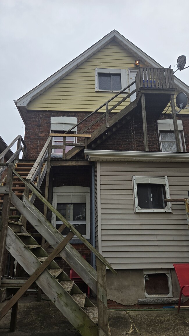 property at 30 Arthur Ave S