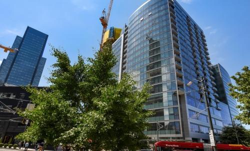 820 Blanchard St in Seattle, WA - Building Photo