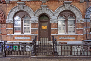 227 Stanhope St in Brooklyn, NY - Building Photo - Building Photo