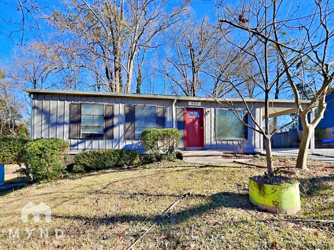 property at 900 Kennesaw Dr