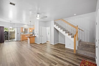 190 Rivers Edge Dr in Gold Hill, OR - Building Photo - Building Photo