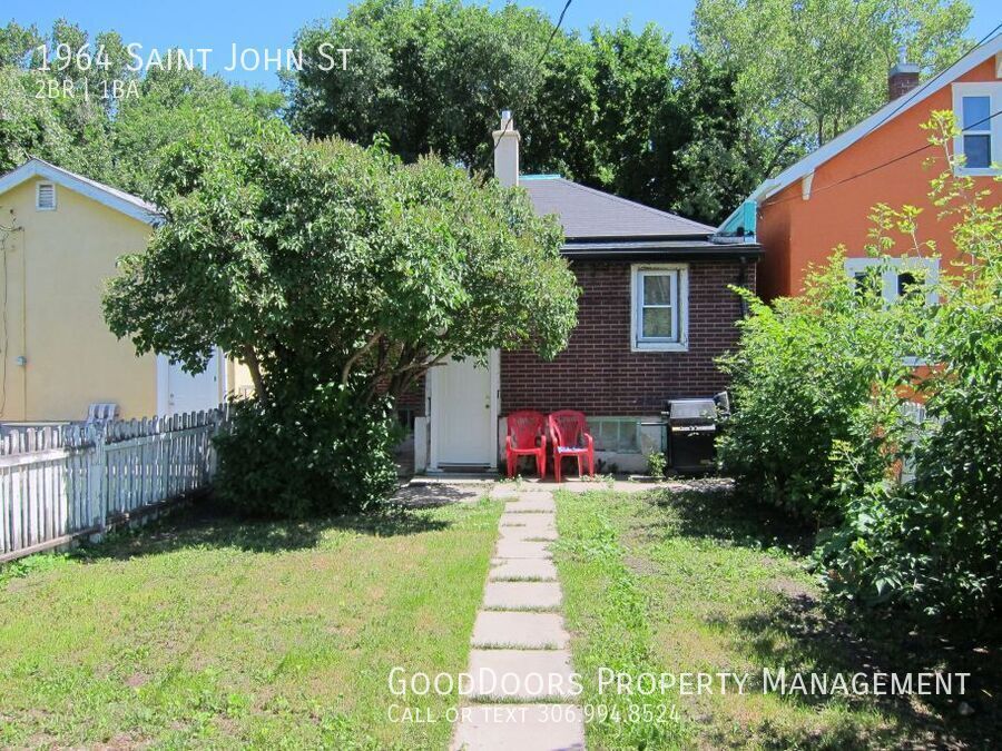 1964 St John St in Regina, SK - Building Photo