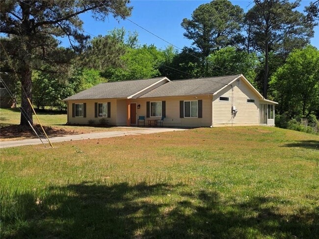 115 Cedarcrest Dr in Acworth, GA - Foto de edificio - Building Photo