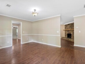 1129 Ramblewood Dr in Marietta, GA - Foto de edificio - Building Photo