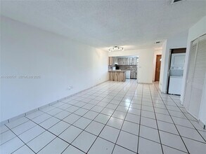 3630 SW 112th Ave in Miami, FL - Building Photo - Building Photo