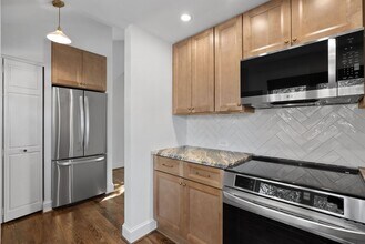 114 W Park Ave in Greenville, SC - Building Photo - Building Photo