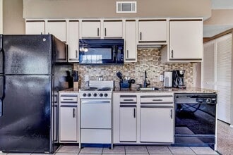 40 Scenic Ct, Unit 1 in Branson, MO - Building Photo - Building Photo