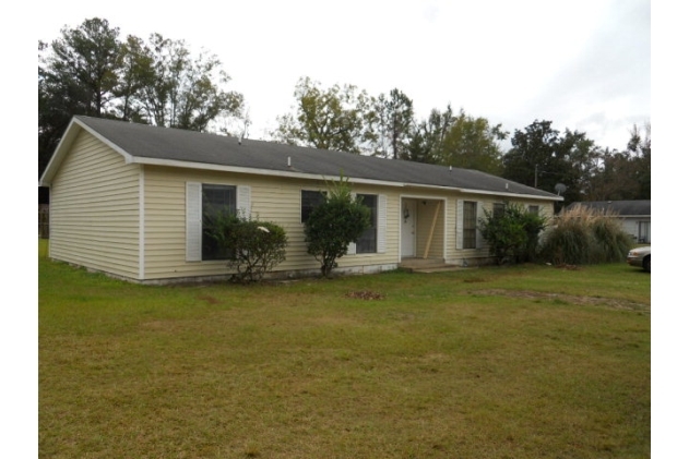 18711 W Oak Rd in Gulf Shores, AL - Building Photo - Building Photo