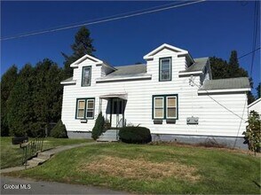 63 Wellington Ave in Albany, NY - Foto de edificio - Building Photo